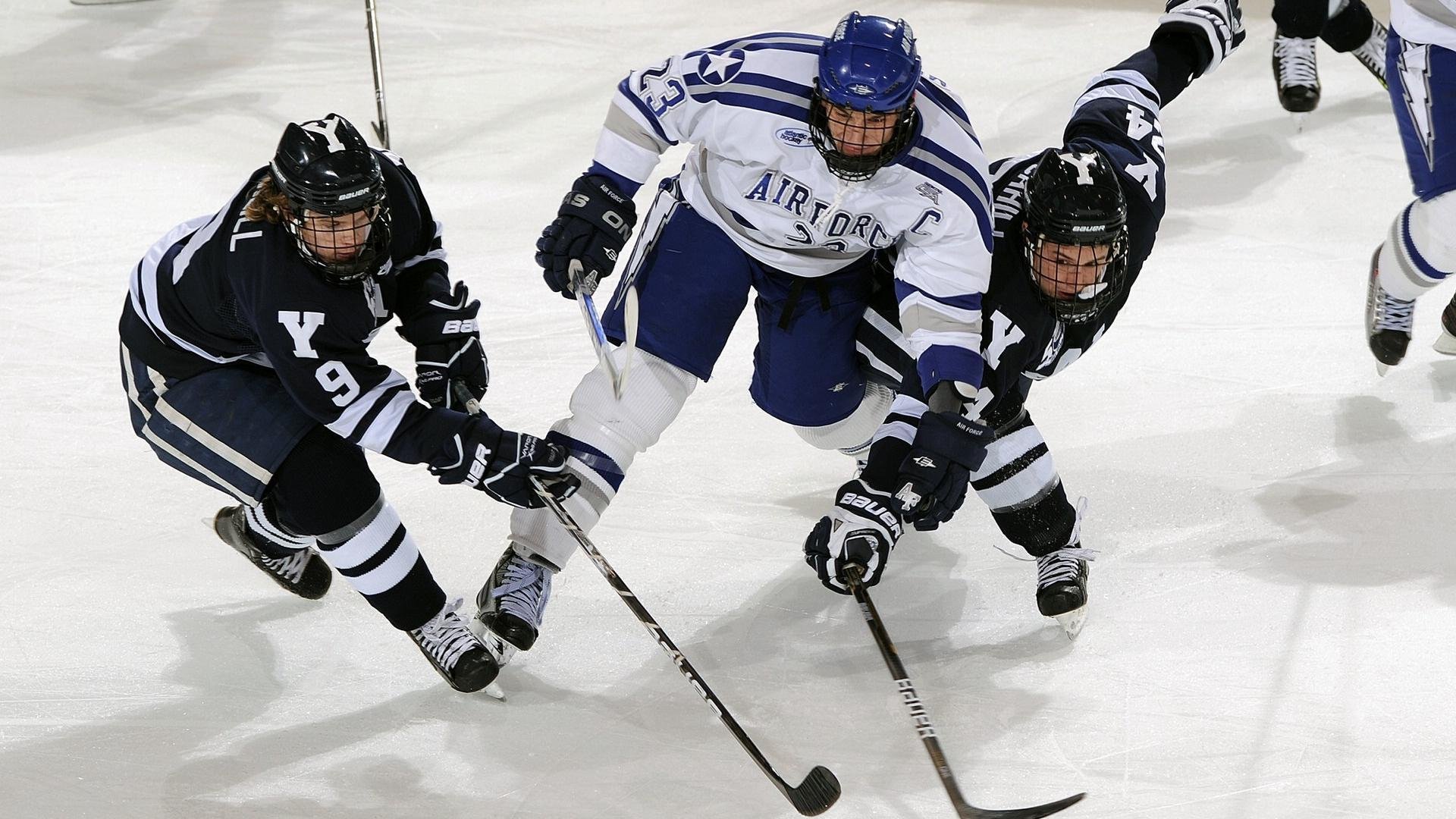 腾讯引领电竞赛事内容创新,腾讯进军电竞